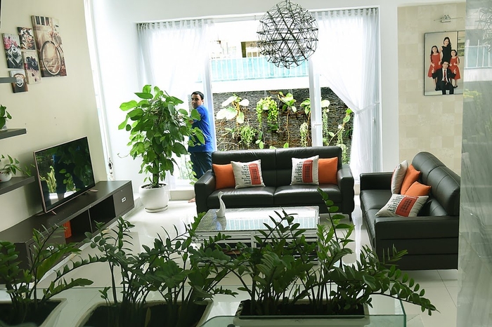 Ngắm biệt thự triệu đô xanh ngợp thiên nhiên của chàng MC Quyền Linh