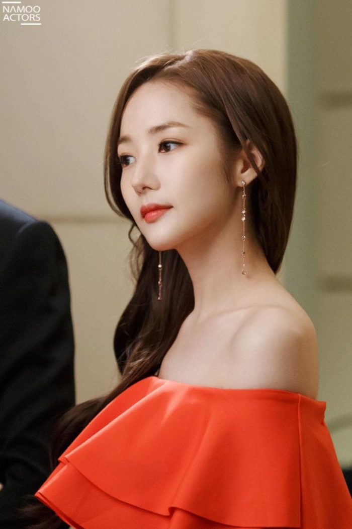 Nhan sắc của Park Min Young thật không thể đùa được đâu!