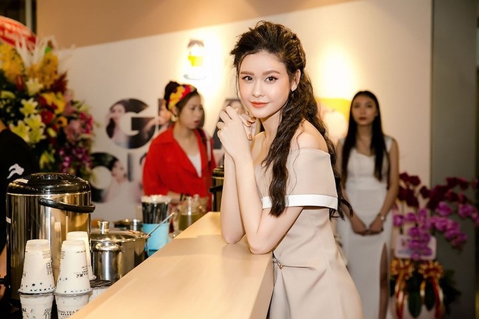 Mỹ nhân Việt thay đổi nhan sắc và phong cách sau khi chia tay