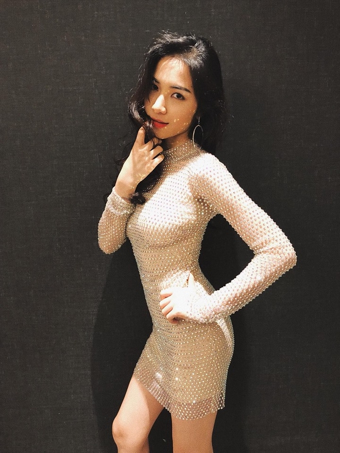 Nhin hot the nay, it ai nghi nhung sao Viet nay lại thuoc dạng thap be nhe can