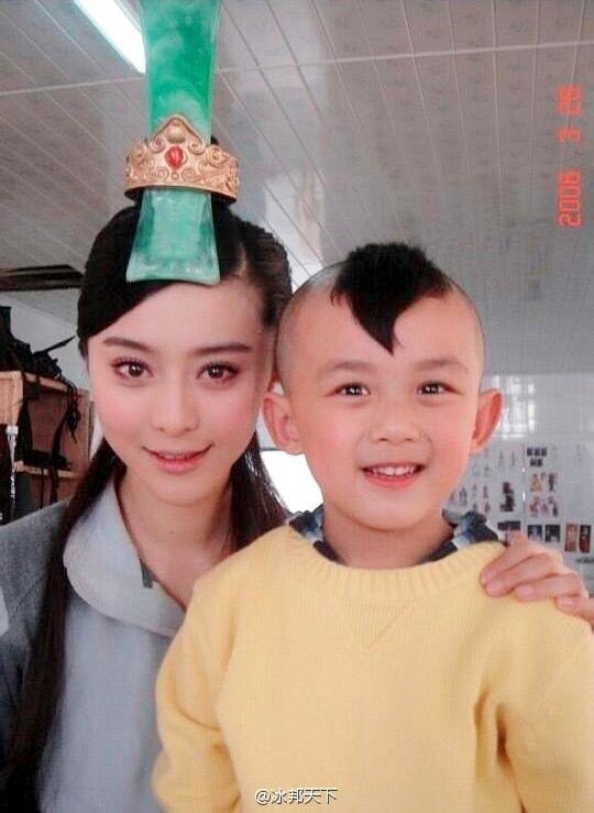 Những bức ảnh chứng minh làng giải trí Hoa ngữ có rất nhiều yêu tinh