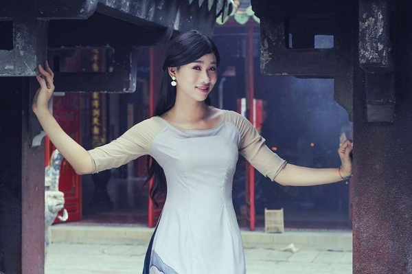 Những chàng trai trong showbiz Việt nổi tiếng sau 1 đêm