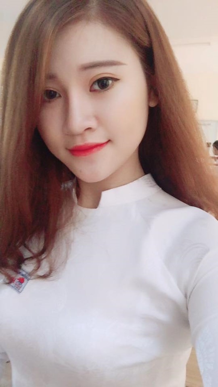 Hai cô bạn vừa xinh vừa giỏi, xuất sắc đạt điểm 10 môn Lịch sử