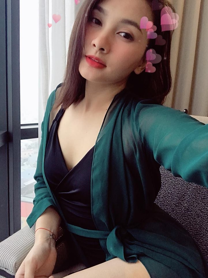 Những màn đáp trả cực chất của sao Việt khi bị chê lép