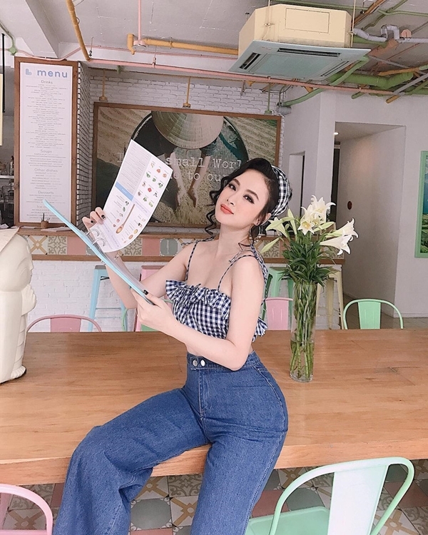 Những mẫu áo croptop đẹp cho bạn gái dù ngực to hay nhỏ