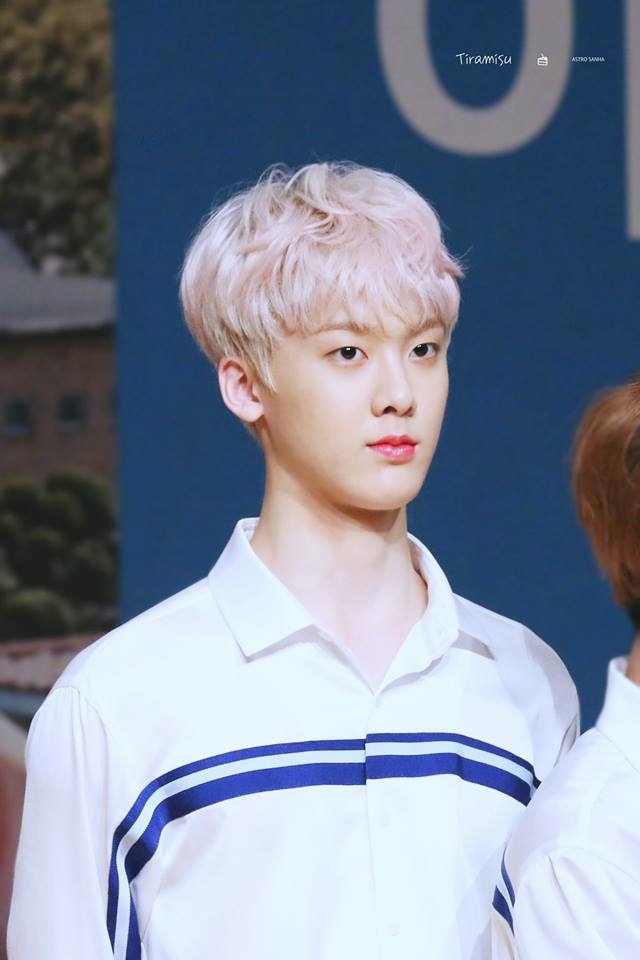 Những mỹ nam sinh năm 2000 của Kpop