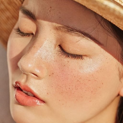 Những quy tắc sử dụng son môi mà cô nàng nghiện son nên biết
