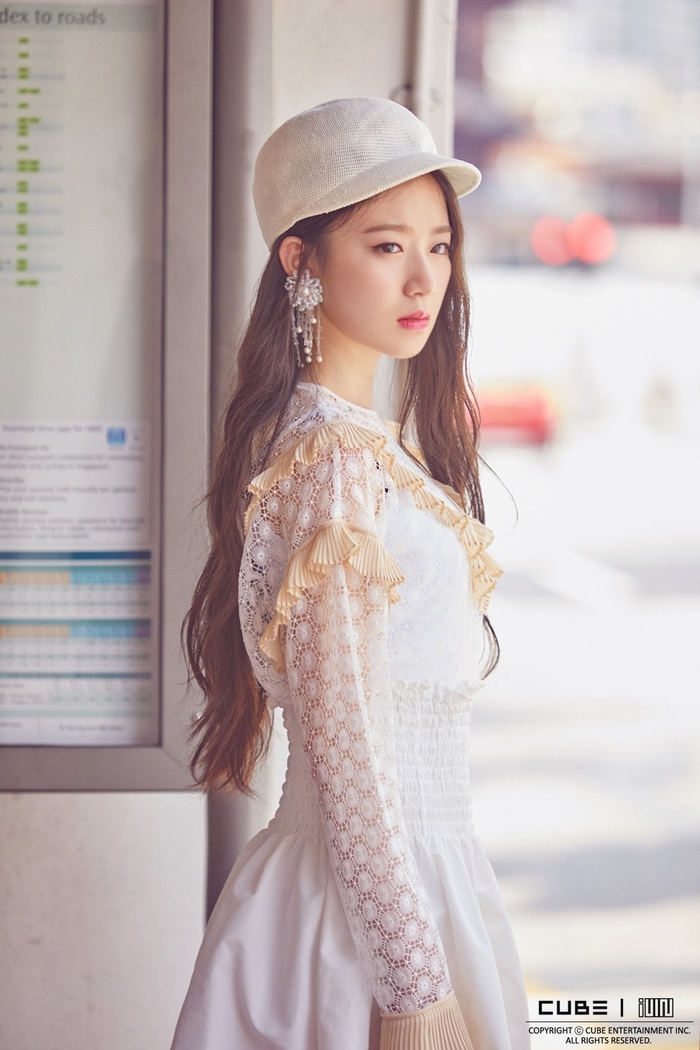Những thần tượng nữ xinh đẹp sinh năm 2000 của Kpop