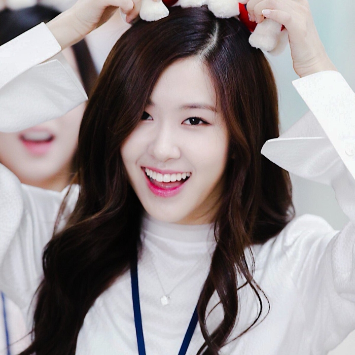 Những trai xinh gái đẹp lầy lội nhất nhì Kpop
