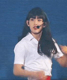 Những trai xinh gái đẹp lầy lội nhất nhì Kpop