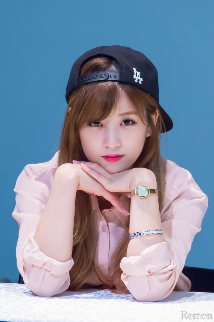 Những trưởng nhóm thiếu tài năng bị coi là mờ nhạt nhất Kpop