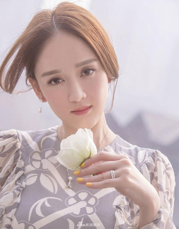 bestie nu vuong