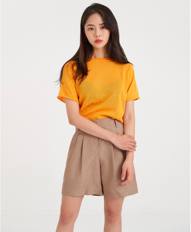 Qua rồi thời của quần 5cm, quần short dài mới là item được săn đón nhi