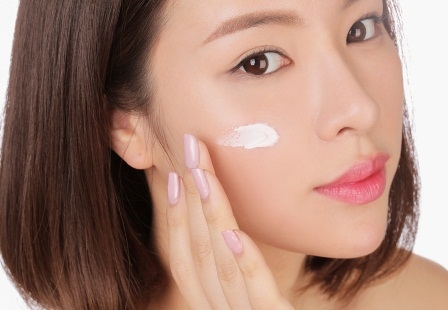 Hồi sinh làn da sau một ngày dài bằng 4 bước rút ngắn quy trình