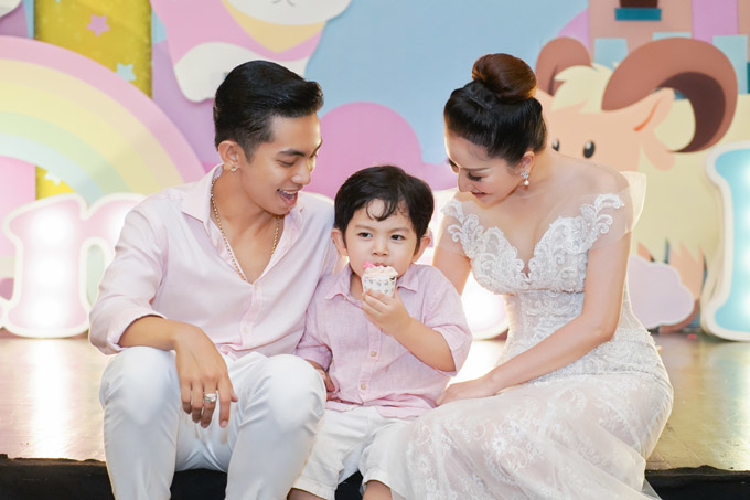 Thanh Thảo chưa phải là nữ nghệ sĩ lớn tuổi nhất mang thai lần đầu