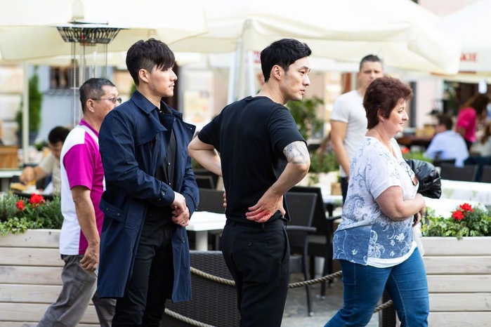 So Ji Sub khiến fan ngất lịm vì tạo hình drama phong độ ngời ngời