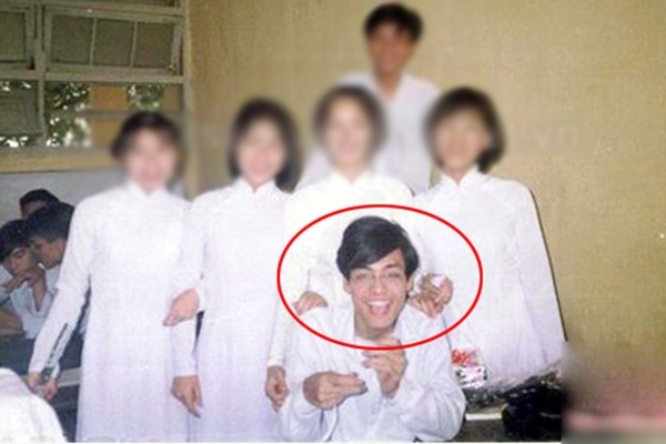 Soi loạt ảnh ngây ngô của các sao nam Việt thời cắp sách đến trường