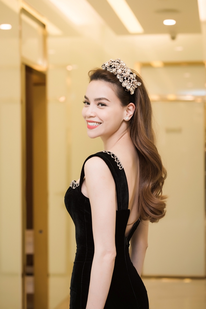 Tai sao nhung sao Viet nay lai duoc cong chung gan biet danh nu hoang thi phi