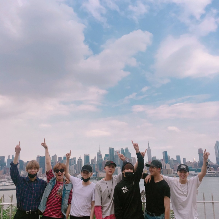 Top 20 kênh YouTube Kpop có lượng người đăng kí mới cao nhất 2018