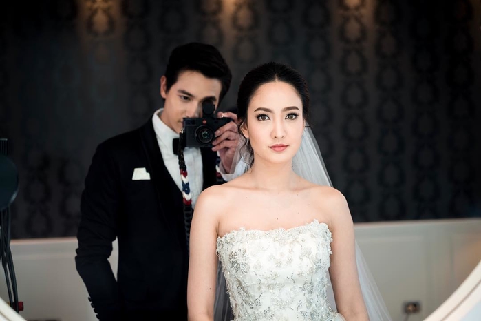 Cảnh đám cưới đẹp như mộng cực lãng mạn của cặp đôi Trò chơi tình ái