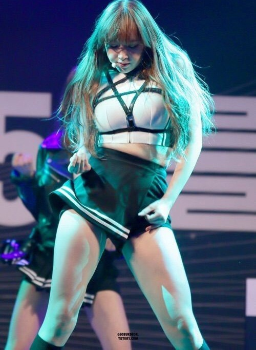bestie ho hang