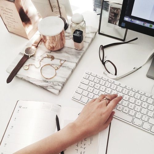 Tử vi thứ bảy ngày 7/7/2018: Bảo Bình được ngỏ lời yêu