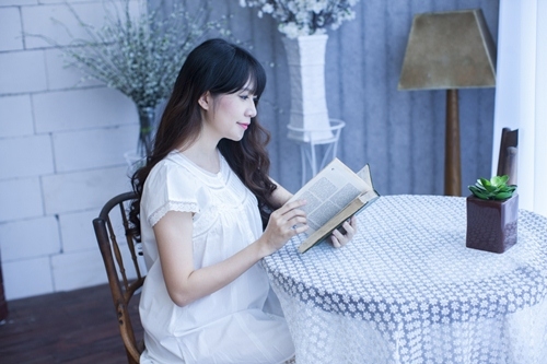 Tuyệt chiêu giảm cân sau sinh của các bà mẹ bỉm sữa nổi tiếng