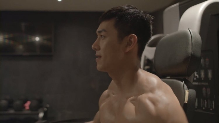 Đặt lên 'bàn cân' body bỏng mắt của dàn diễn viên nam Hậu duệ mặt trời