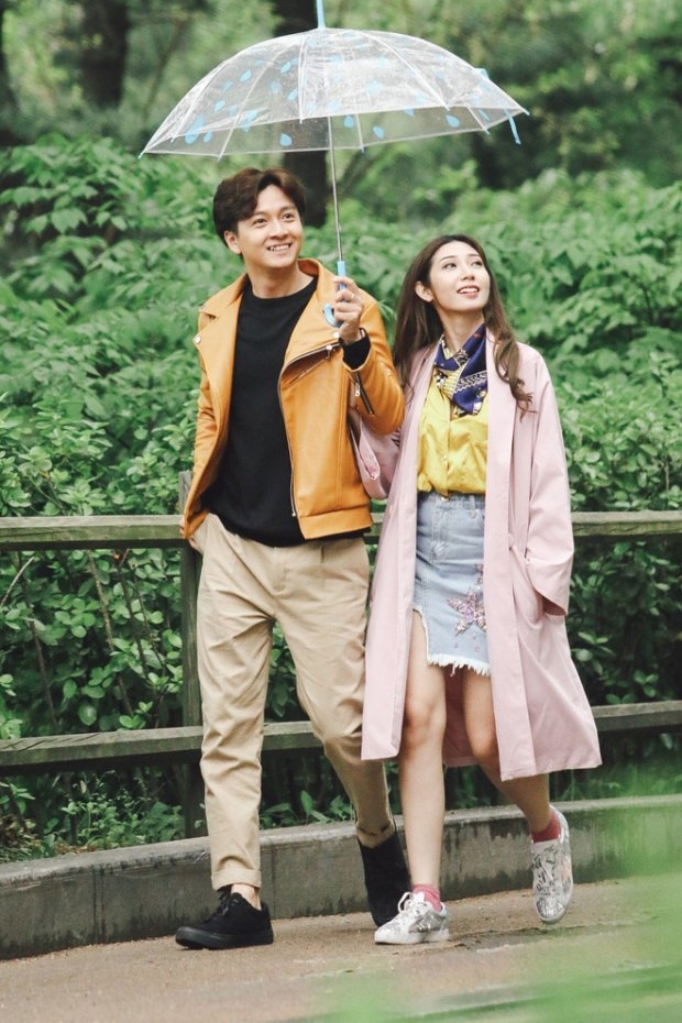 Dù đẹp đôi nhưng các cặp sao này vẫn khiến fan thất vọng vì chuyện này