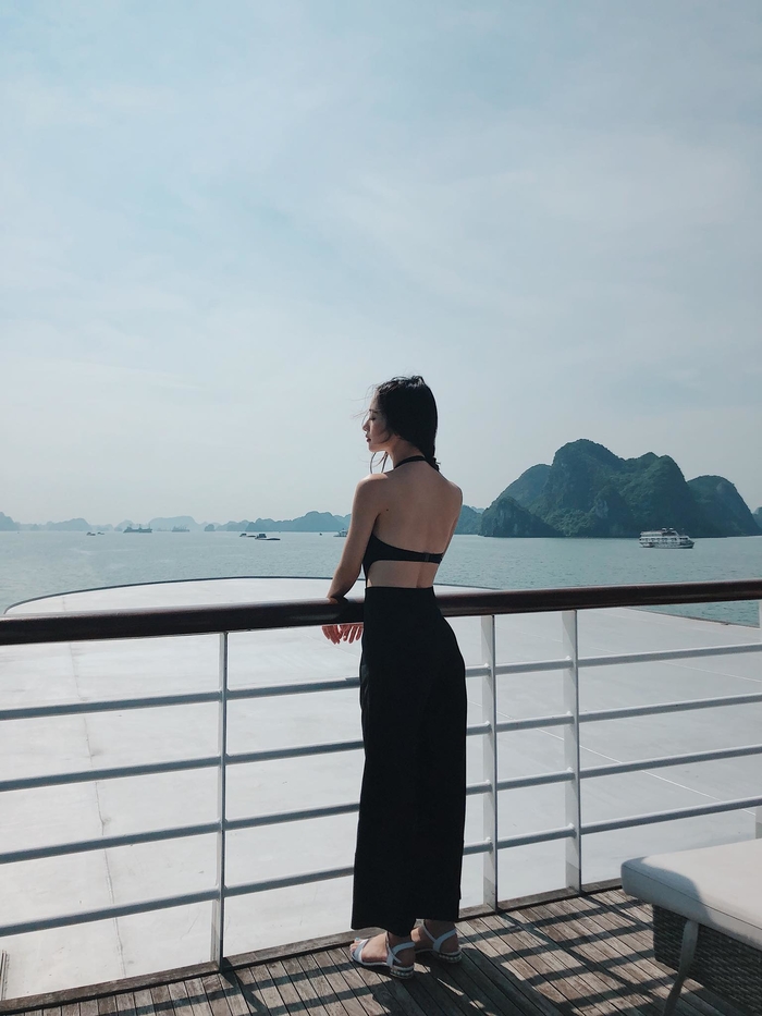 3 kiểu đồ nửa kín nửa hở dành riêng cho hội xê dịch