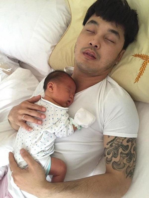 4 sao nam phong độ tàn phai nhan sắc sau khi lên chức ông bố bỉm sữa