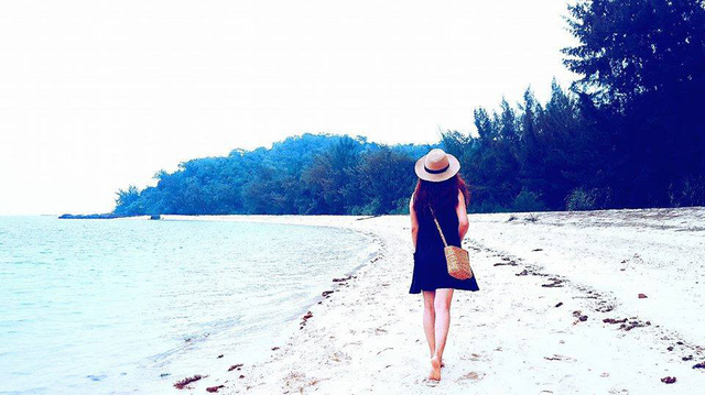 5 bãi biển miền Bắc đẹp như thiên đường, không đi phí cả thanh xuân