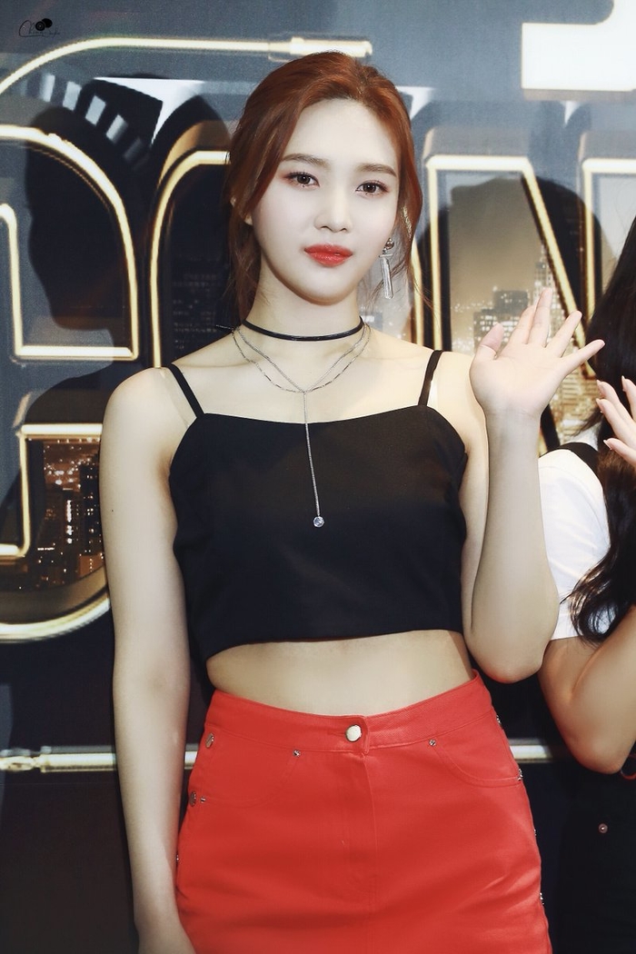8 nữ idol toát ra khí chất bất phàm người người ngưỡng mộ