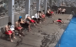 Bá đạo trên sân cỏ, lầy lội ở đời thường: U23 đích thị là “vựa muối