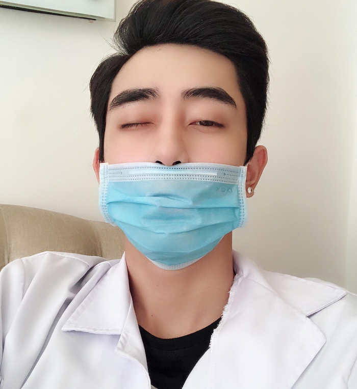 Anh chàng bác sĩ Sài Gòn sở hữu nhan sắc và chiều cao cực phẩm