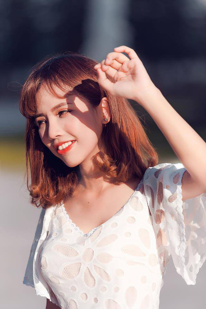 Bị đuổi không cho bán hàng vì quá xấu, cô gái quyết tâm làm PTTM