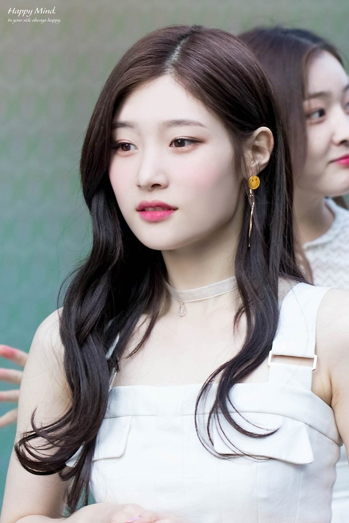 Các nhóm nhạc Kpop chỉ có 1 thành viên gánh team sẽ ra sao?