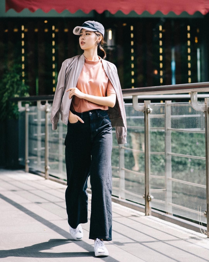 Không chỉ có style hầm hố, giày sneakers vẫn có thể mix&match đa dạng