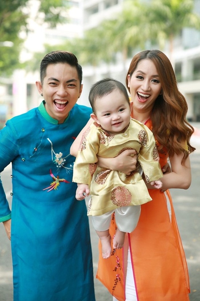 “Cái kết” nào cho các mối tình “phi công – máy bay” của sao Việt