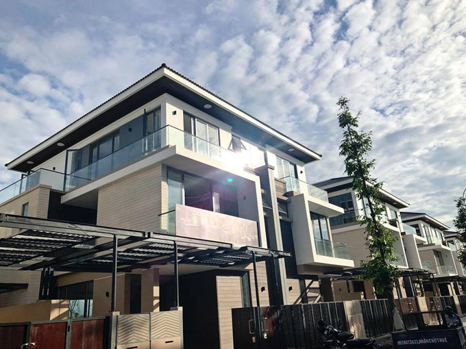 Cận cảnh ăn villa triệu đô rộng 315m2 của nam ca sĩ Cao Thái Sơn