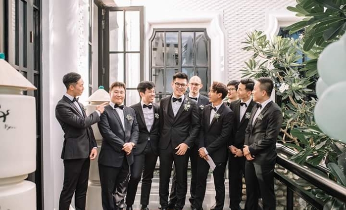 Chỉ là khách dự đám cưới, Isaac bị fan “càm ràm” vì lý do không đỡ nổi