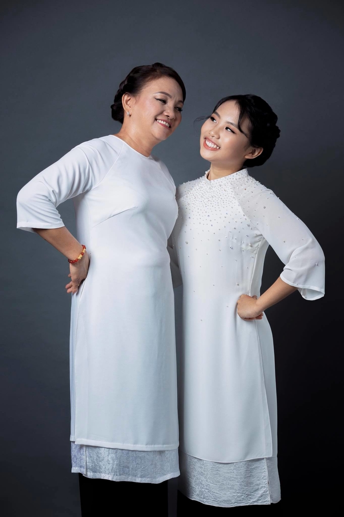 “Cô bé dân ca” Phương Mỹ Chi chia sẻ xúc động về mẹ trước thềm Vu Lan