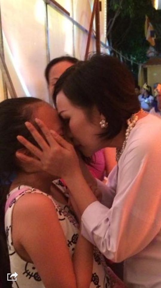 Đây là những sao giấu mặt con kĩ nhất showbiz Việt