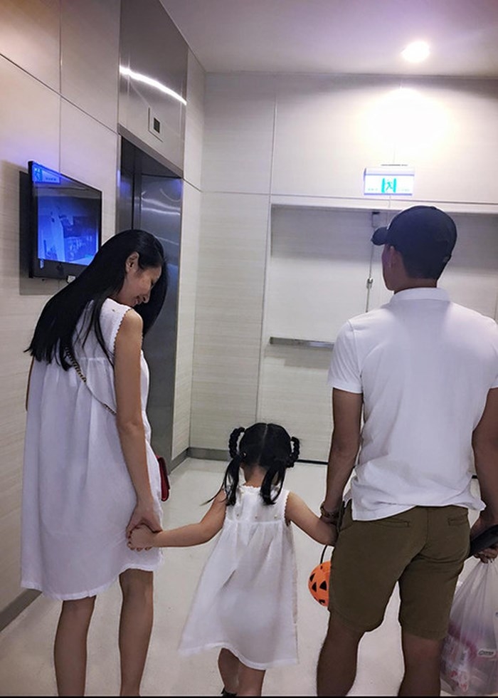 Đây là những sao giấu mặt con kĩ nhất showbiz Việt