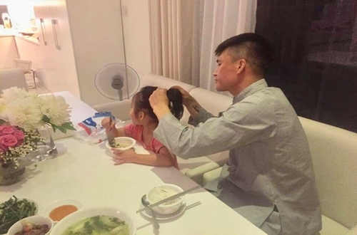 Đây là những sao giấu mặt con kĩ nhất showbiz Việt