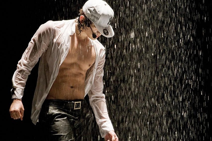 Đây mới là thứ giúp các nam Idol cân được mọi style