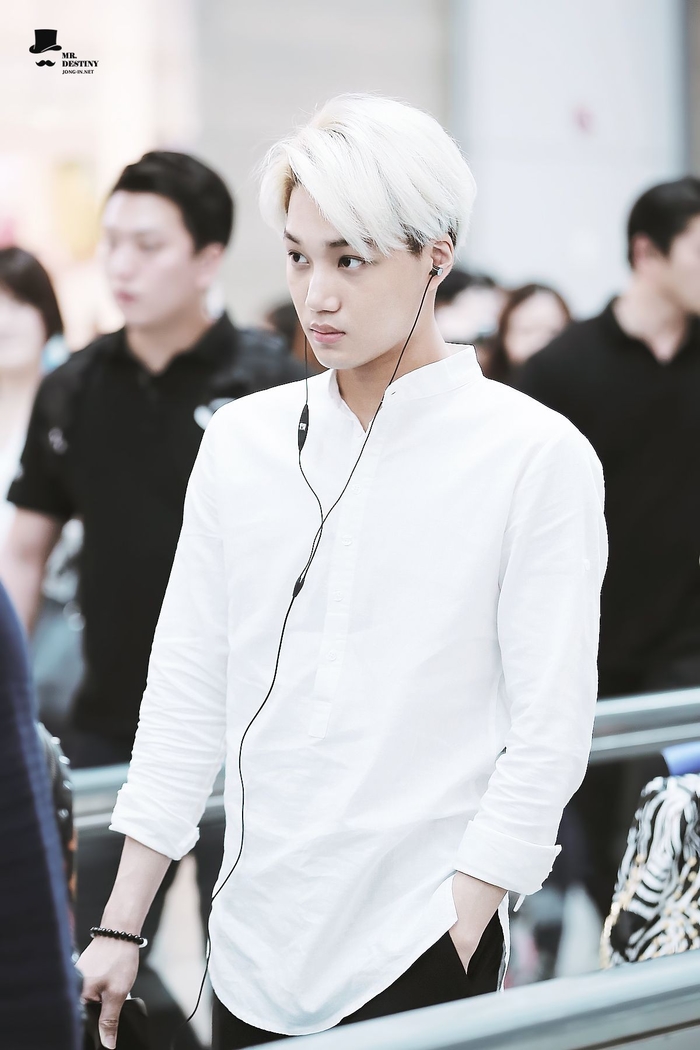 Đây mới là thứ giúp các nam Idol cân được mọi style