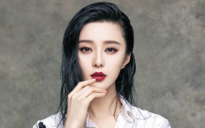 Điểm lại những scandal chấn động làng giải trí Hoa ngữ nửa đầu 2018
