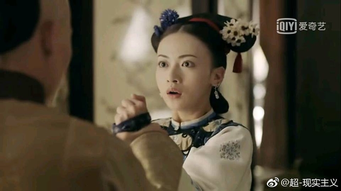 Điểm tương đồng thú vị giữa Hoàn Châu Cách Cách và Diên Hi Công Lược!