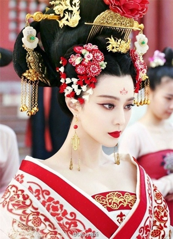Diễn viên Hoa - Hàn là “kẻ lấp vai” trong loạt phim đình đám